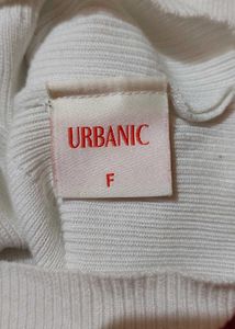 Urbanic Chic White Knit Polo Crop Top