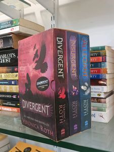 Divergent Set Trilogy Veronica Ross