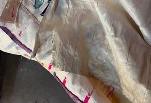Beautiful Silk saree with Blouse (Women’s)