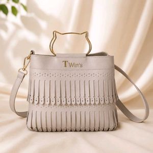 Cute Cat Handle Fringed Handbag