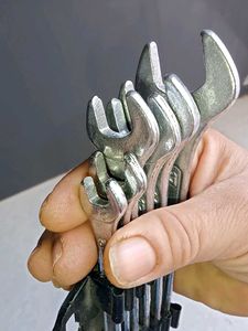 Globus Industries Wrench Set