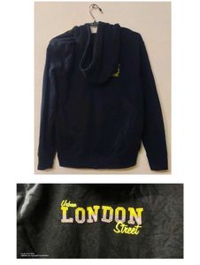 3 Denim Jeans And 2 Jacket/Top