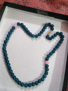 Unique Beaded Flower Pendant Necklace