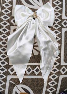 Elegant White Bow Hair Clip