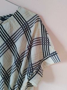 Chic Plaid Tie-Front Top