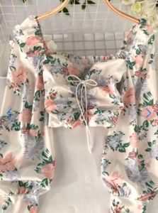 Cute floral top