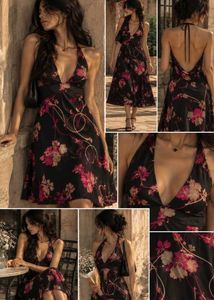 4729. Vintage Floral Halter Neck Maxi Dress
