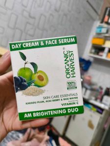 Organic Harvest Face Serum