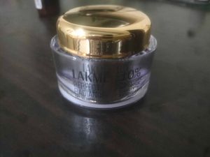 Lakme Perfect Radiance Day Gel Creme