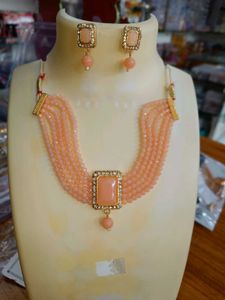 Elegant Peach Beaded Jewelry Set