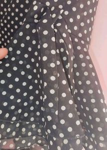 Casual Printed Women Black Top With Pink Tshirt