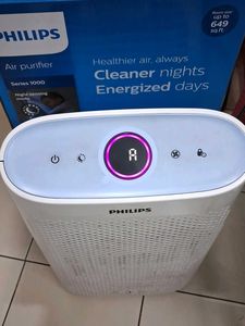 Philips Air Purifier 650 sq ft White 1000Series