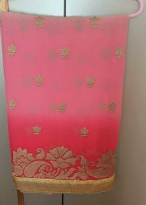 Elegant gajri Pink Saree