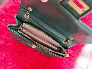 Quilted Green Shoulder Bag