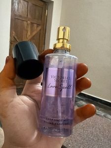Victoria's Secret Love Spell Fragrance Mist