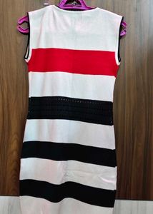 Striped Sleeveless Knit Top