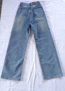 Light Wash Wide Leg Jeans