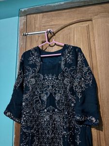 Elegant Navy Blue Kurta Set