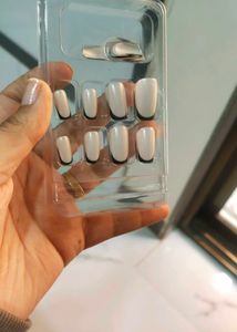 French Tip Press-On Nails