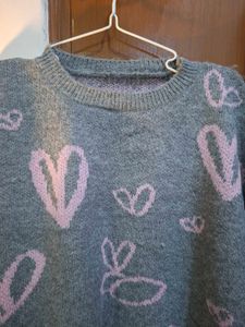 Gray Heart Print Sweater
