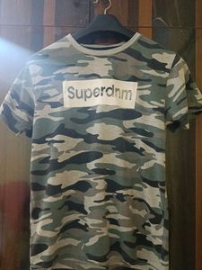 Tshirt