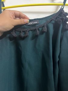 Stylish Cold Shoulder Tasselled Top