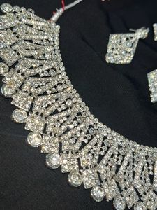 silver Stunning Rhinestone Necklace &amp; Earring Set