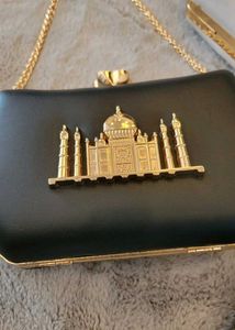 LIMITED EDITION SABYASACHITAJ CLUTCH*BOX STYLE CLU