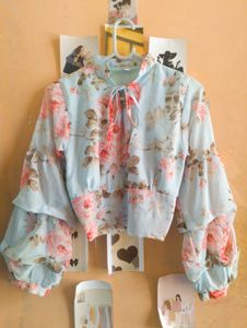 🌸Chic Floral Balloon Sleeve Blouse🌸