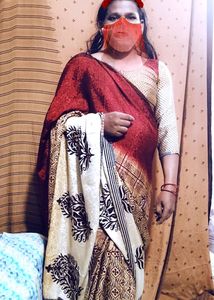 With Blouse Crepe Saree
