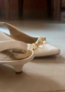 Carlton London Kitten Heels