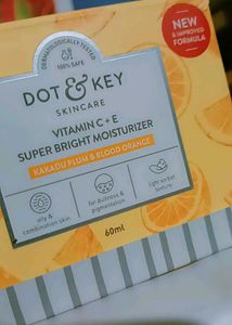 Dot &amp; Key Moisturizer