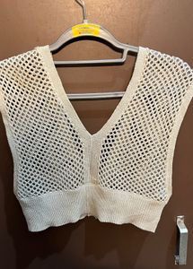 Cream Crochet V-Neck Sleeveless Top