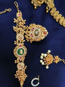 Exquisite Indian Jewellery Set