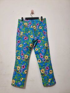 Floral Print Cropped Pants
