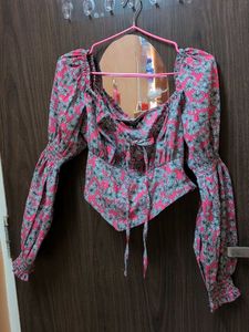 Cute crop top