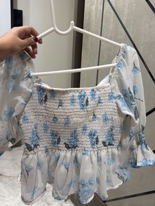 Chic Floral Print Tie-Front Top