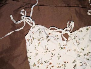 Floral Tie-Strap Crop Top