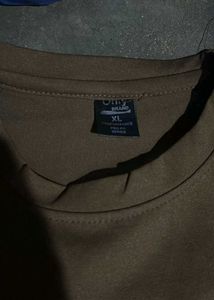 Levi's Brown Graphic T-Shirt