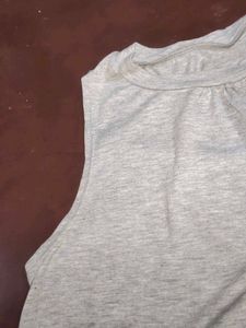 Gray Tiered Sleeveless Tunic Top