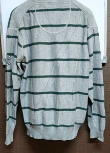 Men's Striped V-Neck Sweater