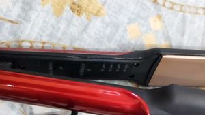 V&amp;GSALON HAIR STRAIGHTENER