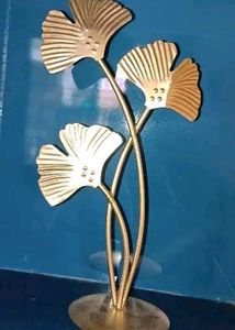 Metal Floral Showpiece