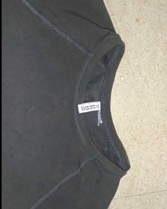 Dark Grey Basic Crop T-Shirt