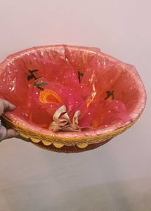 4 Decorative Gift Basket