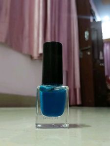 Vibrant Blue Nail Polish
