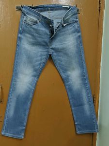Light Wash Denim Jeans