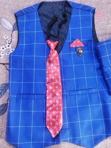 Waist Coat And Pant