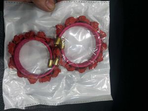 Red Floral Bangle