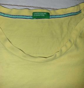 🥈🗺️UNITED COLOUR OF BENETTON TSHIRT
